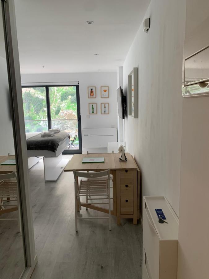 Cp High Floor Luxury Studio 直布罗陀 外观 照片